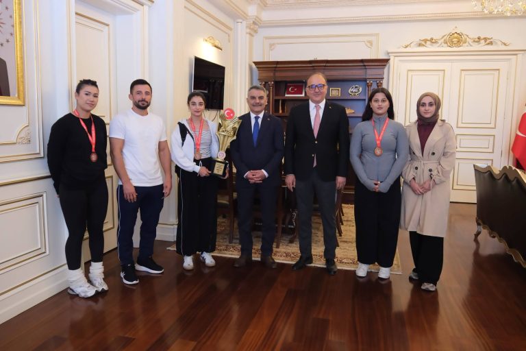 “Başarılarınız artarak devam etsin”
