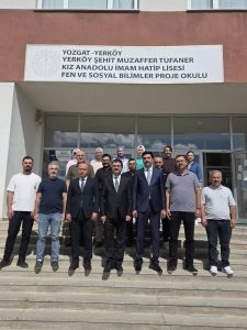İşleyen, Yerköy’de okulları inceledi