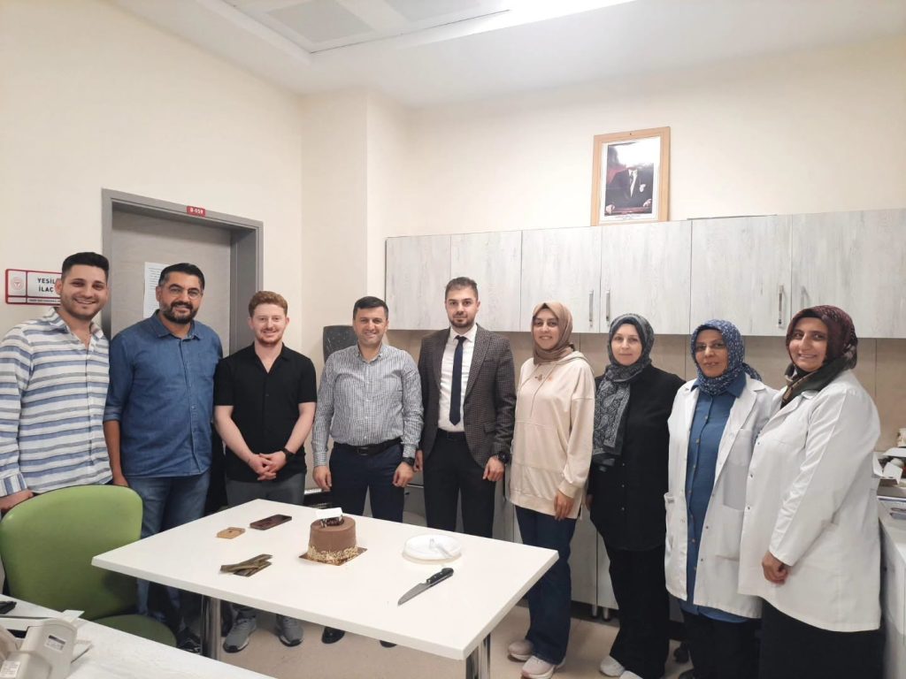 Eczacılar Günü’nde anlamlı ziyaret