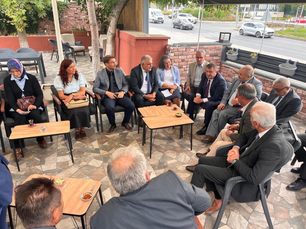 Türk’ten güvenli okul, huzurlu eğitim vurgusu