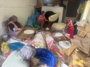 Yozgat’ta tandırlar kış için yanıyor