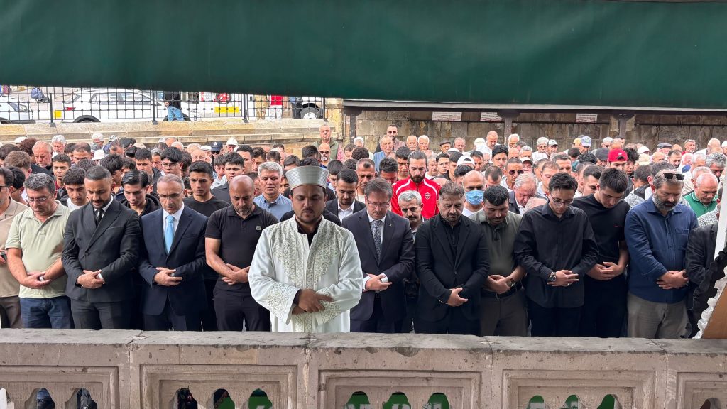 Dalgıç ailesini yasa boğan vefat