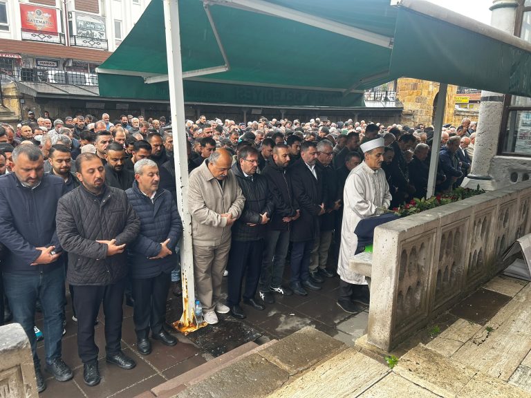 Yozgat Belediyesi Adem Çiftçi’ye ağladı