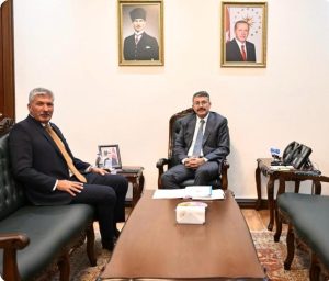 Elmalı’dan Bakan Yardımcısı Ali Çelik’e ziyaret