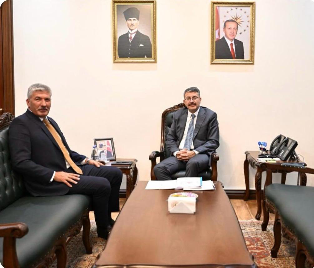 Elmalı’dan Bakan Yardımcısı Ali Çelik’e ziyaret