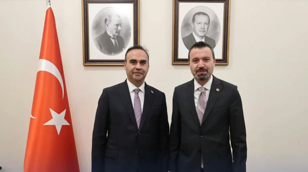 Şahan ihale süreci için Bakan Kacır’dan destek istedi