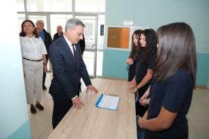Vali Özkan’dan öğrencilere başarı tavsiyeleri