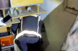 Adresten esrar ve kenevir çıktı