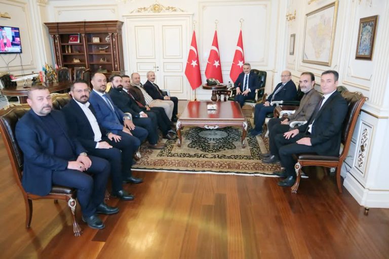 Alakoç ve yönetiminden Vali Özkan’a ziyaret